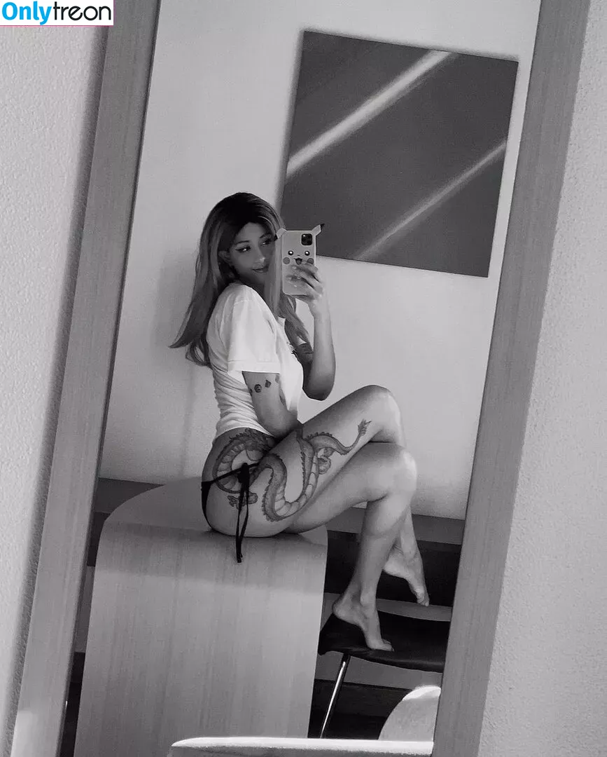 Magic Phyra nude photo #0376 (magic_phyra / magicphyra)