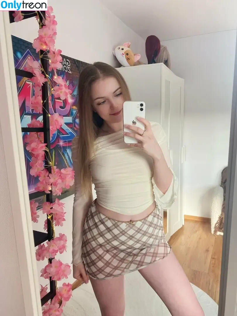 magicalevelynn nude photo #0057 (magicaleve)