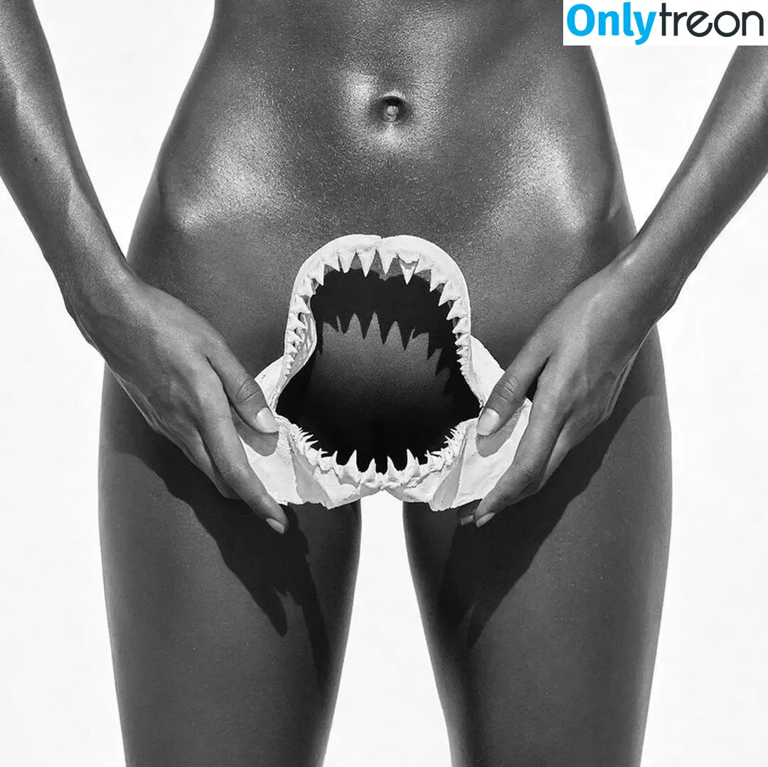 Mahalia Celeste Henderson nude photo #0007 (mahaliaceleste)