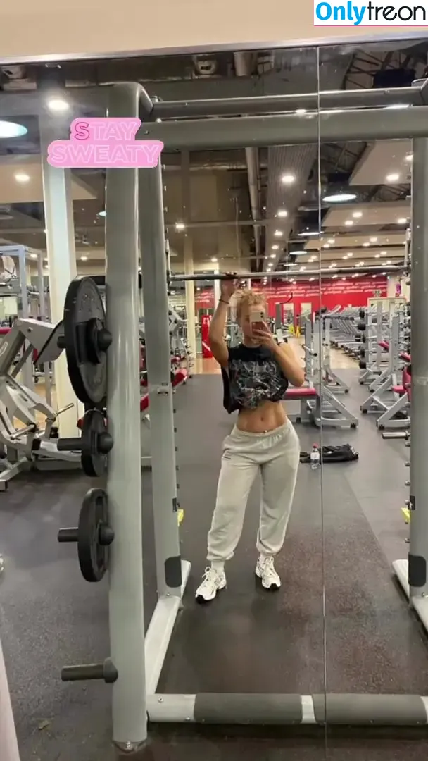 Maisie Smith nude photo #0012 (maisiesmithofficial)