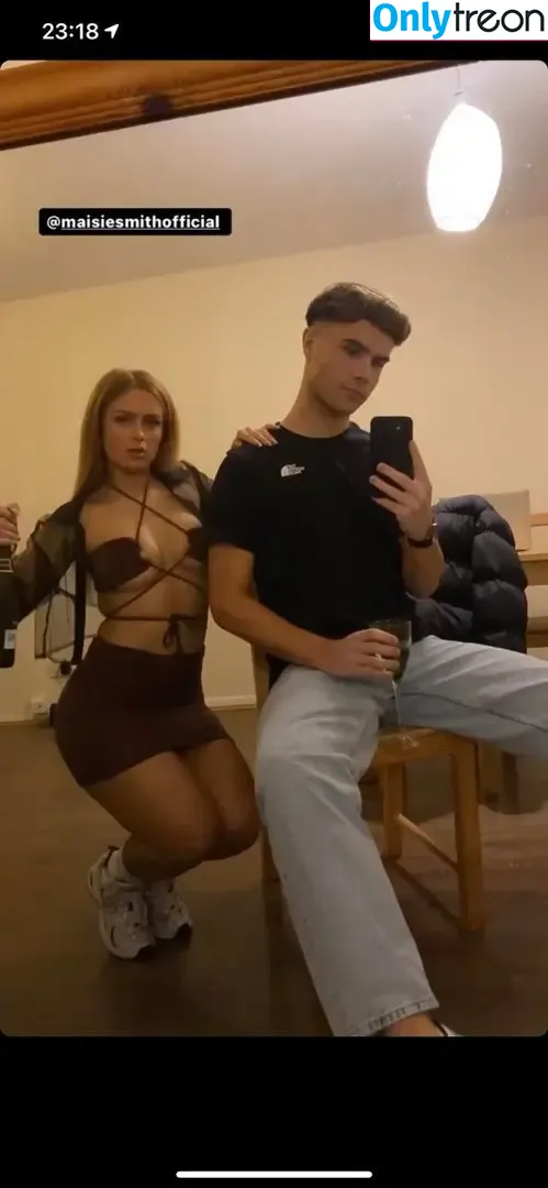Maisie Smith nude photo #0119 (maisiesmithofficial)