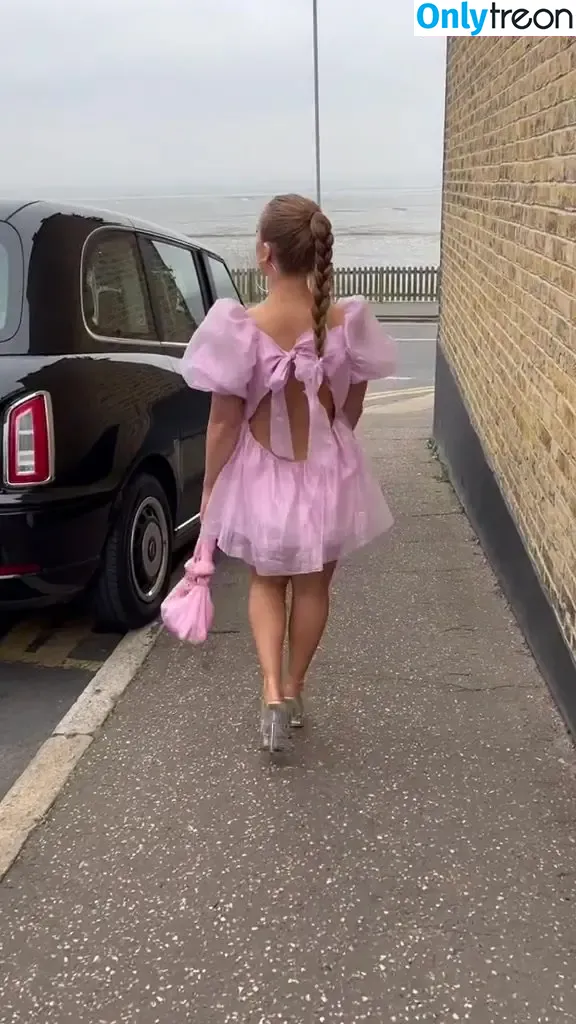 Maisie Smith nude photo #0184 (maisiesmithofficial)