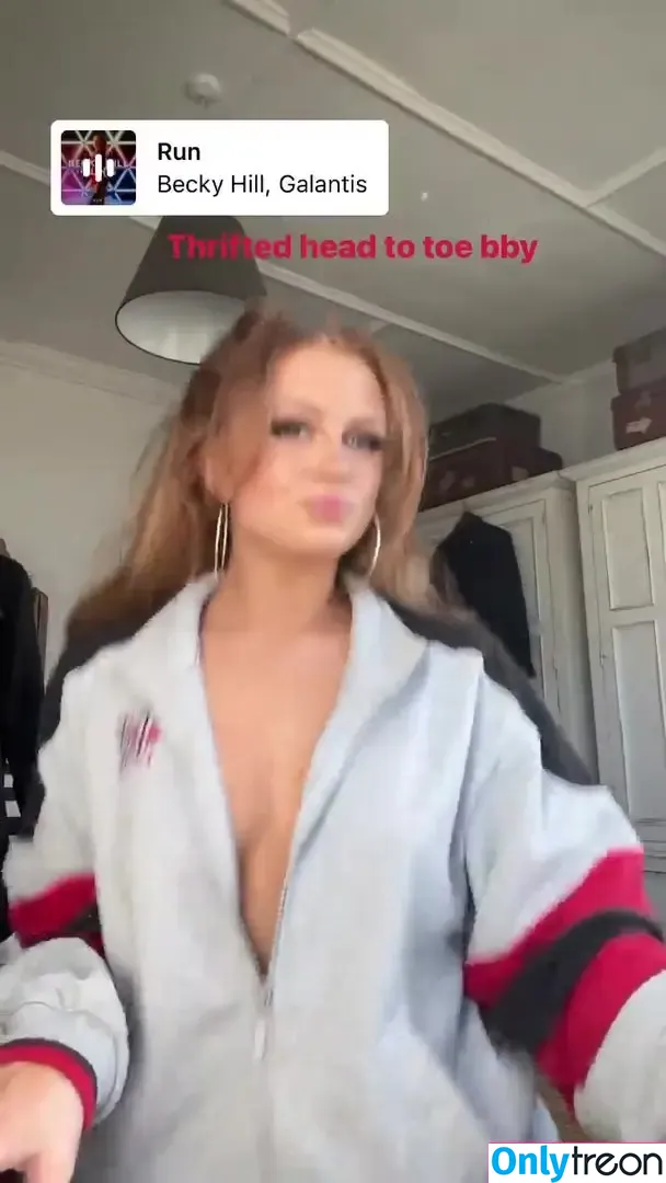 Maisie Smith nude photo #0188 (maisiesmithofficial)