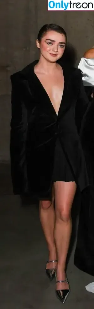Maisie Williams / Maisie_Williams nude photo #0898
