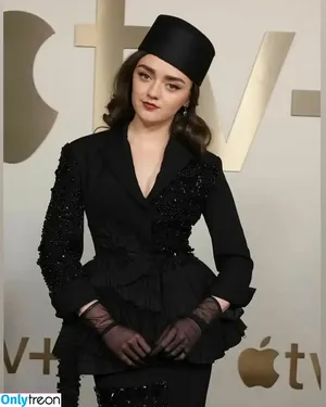 Maisie Williams / Maisie_Williams nude photo #0935