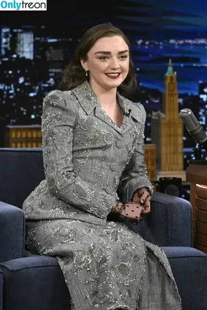 Maisie Williams / Maisie_Williams nude photo #0943