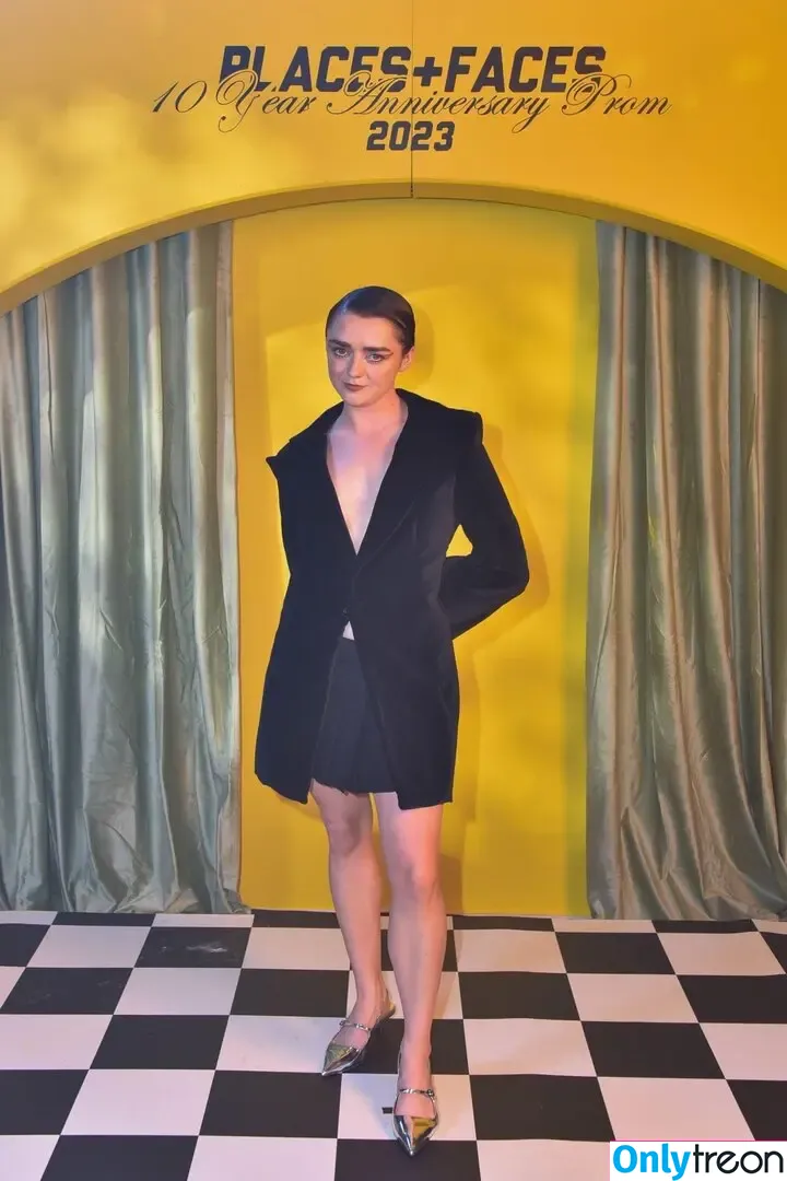 Maisie Williams nude photo #0899 (Maisie_Williams)