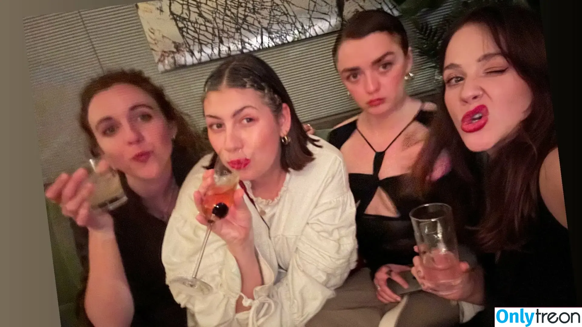 Maisie Williams nude photo #0909 (Maisie_Williams)