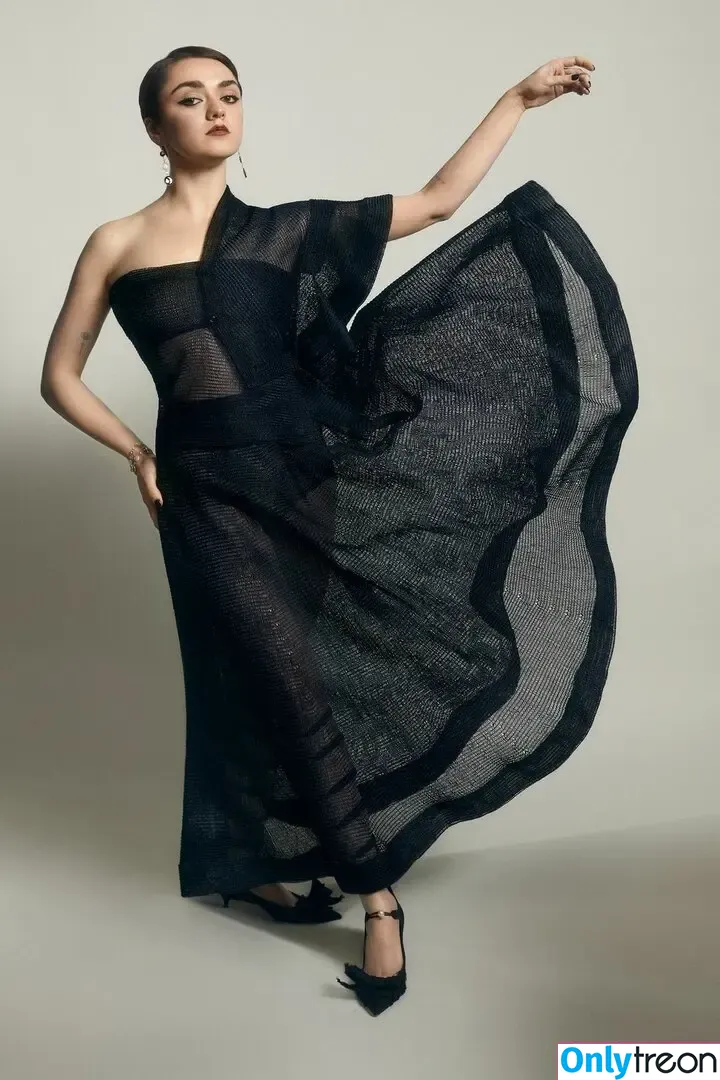 Maisie Williams nude photo #0925 (Maisie_Williams)