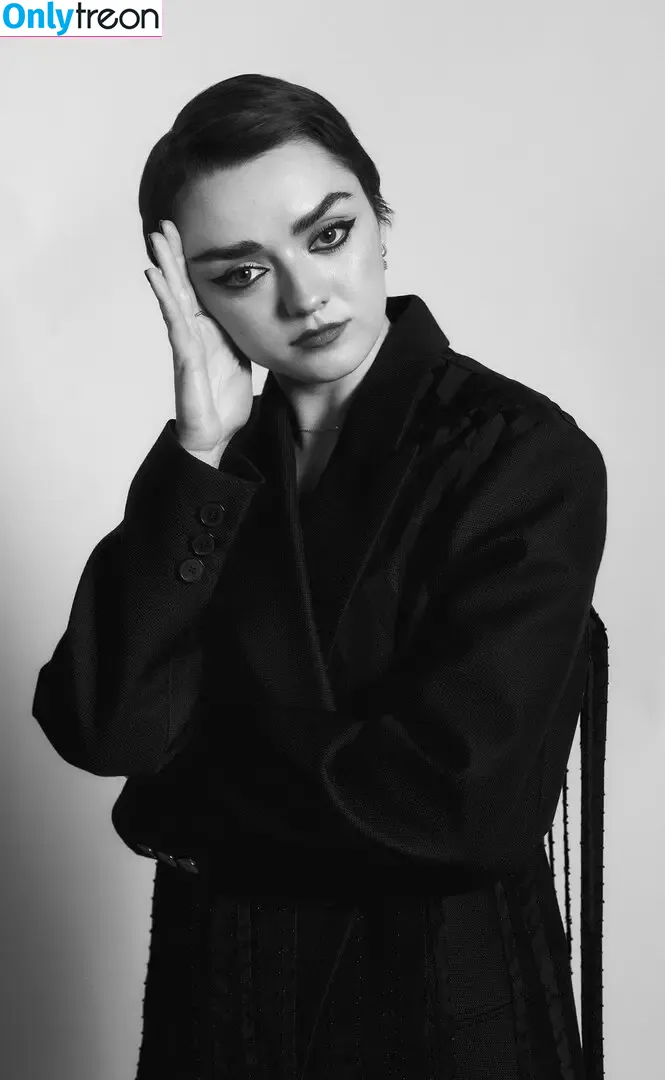 Maisie Williams nude photo #0927 (Maisie_Williams)