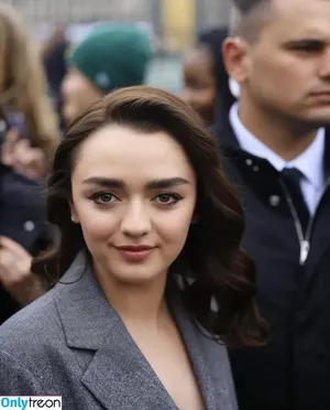 Maisie Williams / Maisie_Williams nude photo #1011