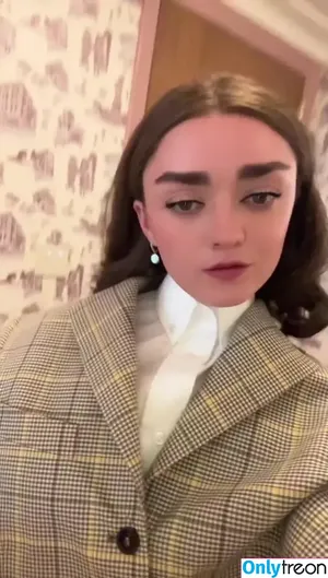 Maisie Williams / Maisie_Williams nude photo #1159