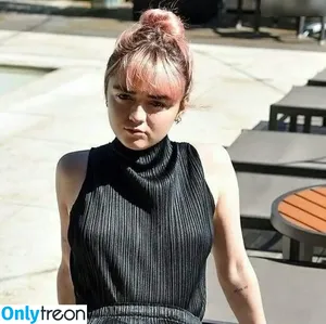 Maisie Williams / Maisie_Williams nude photo #1184