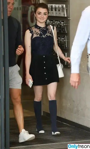 Maisie Williams / Maisie_Williams nude photo #1338