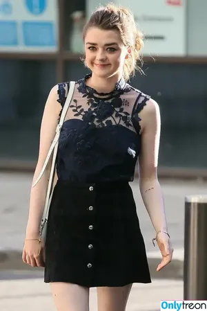Maisie Williams / Maisie_Williams nude photo #1343