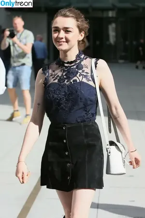 Maisie Williams / Maisie_Williams nude photo #1361