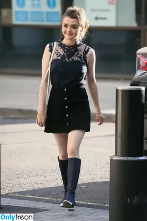 Maisie Williams / Maisie_Williams nude photo #1362