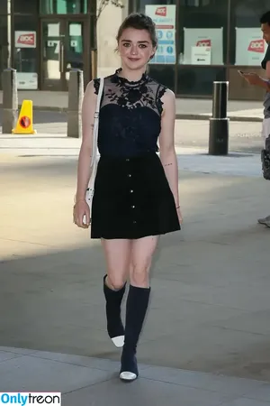 Maisie Williams / Maisie_Williams nude photo #1368