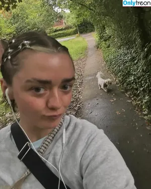 Maisie Williams / Maisie_Williams nude photo #1450