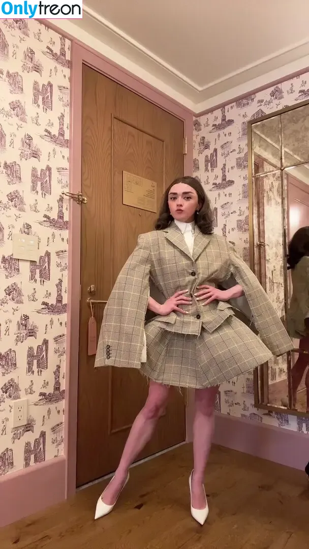 Maisie Williams nude photo #1157 (Maisie_Williams)
