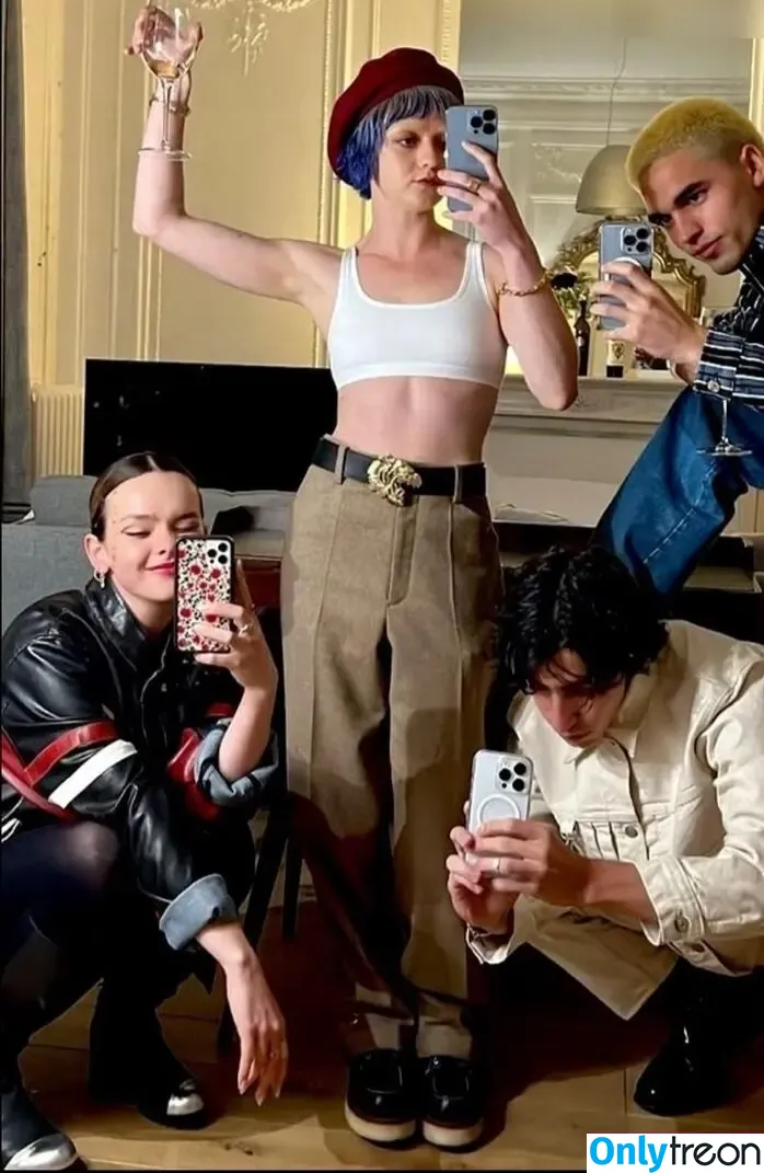 Maisie Williams nude photo #1292 (Maisie_Williams)