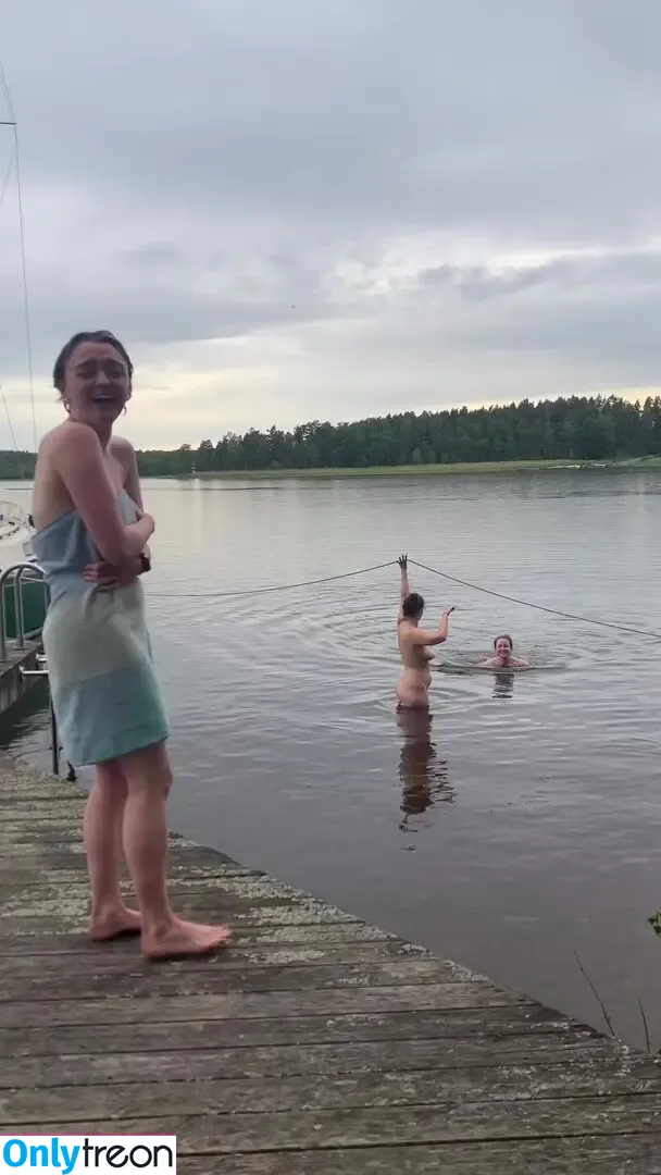 Maisie Williams nude photo #1377 (Maisie_Williams)