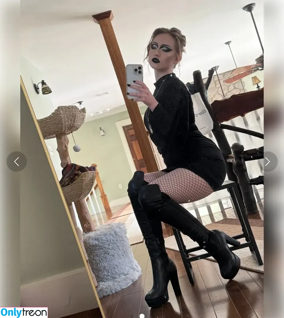 MaisieLynnie nude photo #0040 (maisieskye)