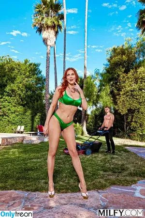 Maitland Ward / maitlandward nude photo #0908