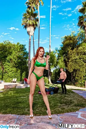 Maitland Ward / maitlandward nude photo #0909