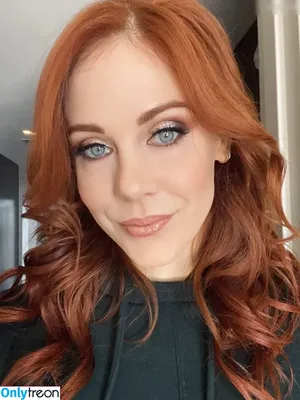 Maitland Ward / maitlandward nude photo #1148