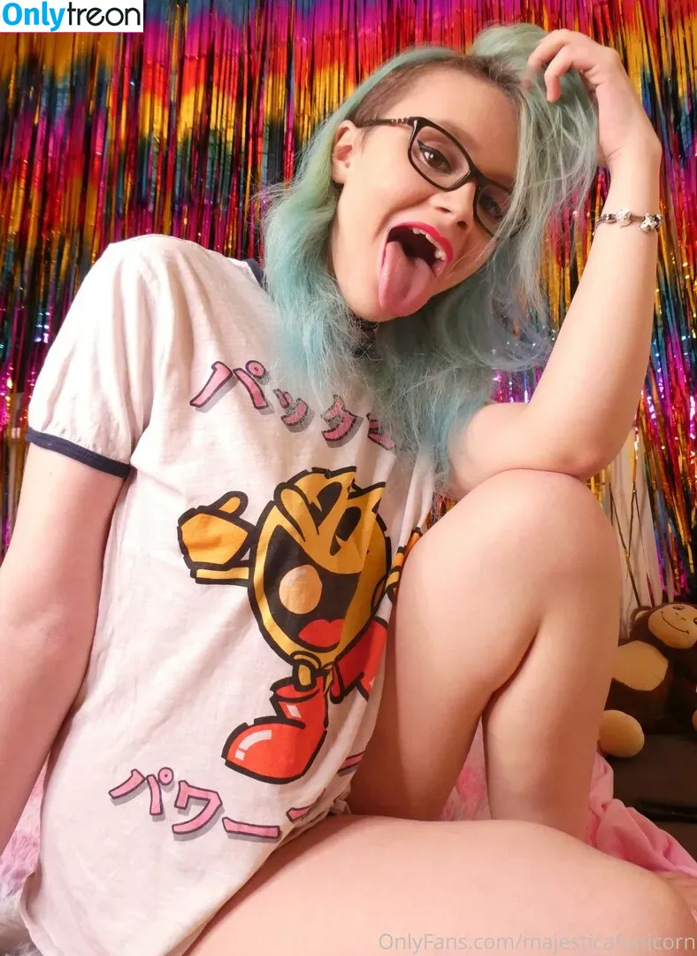 majesticafunicorn nude photo #0030 (dude_you_fugly / majesticnudes)