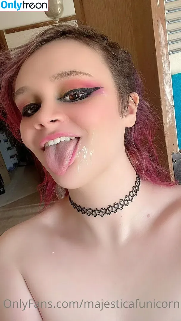 majesticafunicorn nude photo #0115 (dude_you_fugly / majesticnudes)