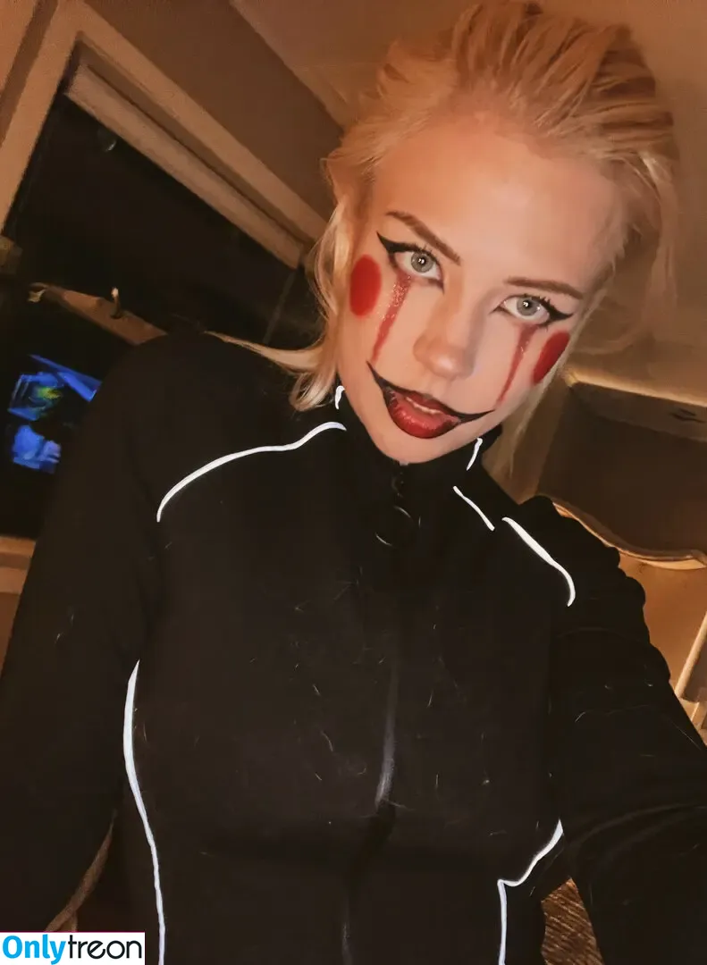 Majijej nude photo #0640 (officialmajicjames1)