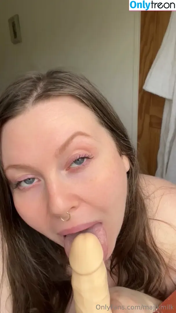 Majikmilk nude photo #0125 (Majikmilk)