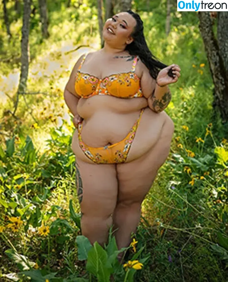 makanamoon nude photo #0100 (island_girl4575)