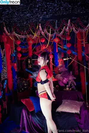 Maki Itoh / maki_itoh / makifuckingitoh nude photo #0814