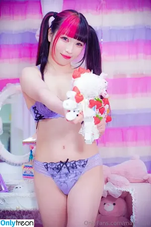 Maki Itoh / maki_itoh / makifuckingitoh nude photo #0822