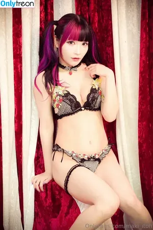 Maki Itoh / maki_itoh / makifuckingitoh nude photo #0940