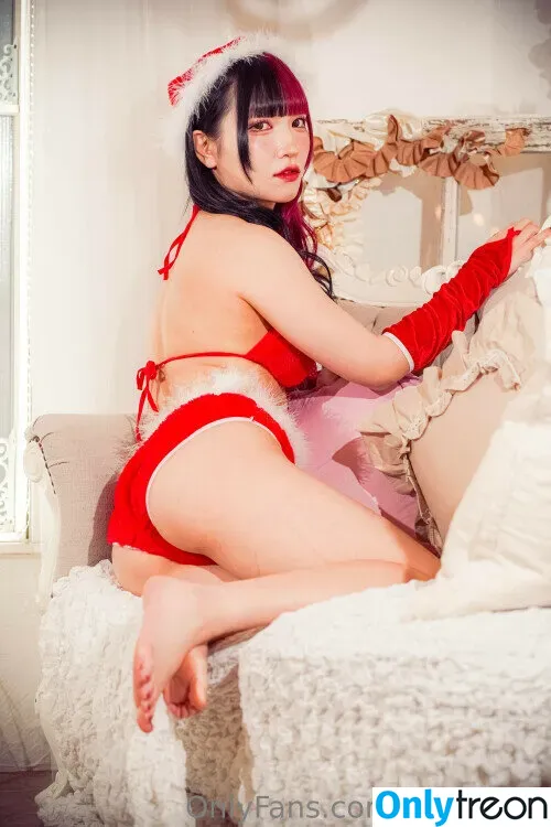 Maki Itoh nude photo #0072 (maki_itoh / makifuckingitoh)