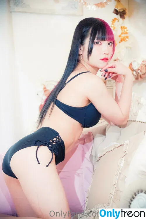 Maki Itoh nude photo #0142 (maki_itoh / makifuckingitoh)