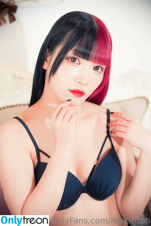 Maki Itoh nude photo #0153 (maki_itoh / makifuckingitoh)