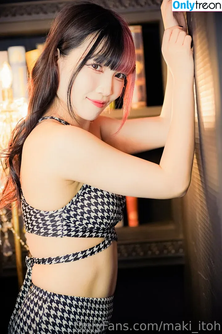 Maki Itoh nude photo #0201 (maki_itoh / makifuckingitoh)