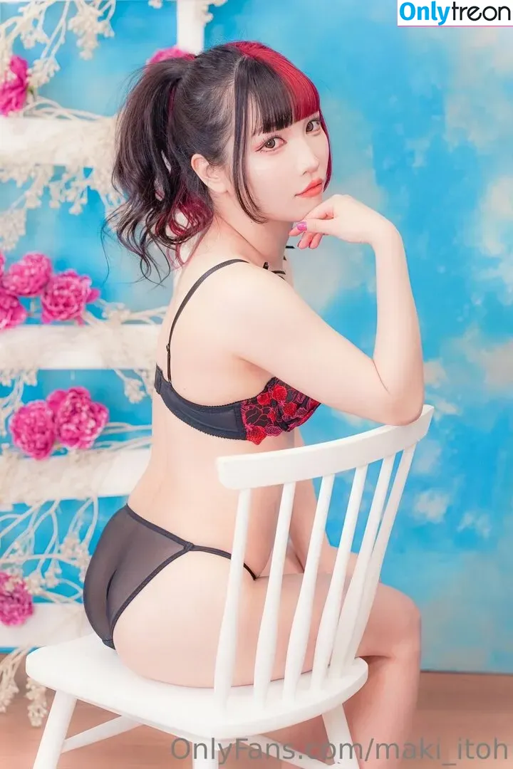 Maki Itoh nude photo #0299 (maki_itoh / makifuckingitoh)