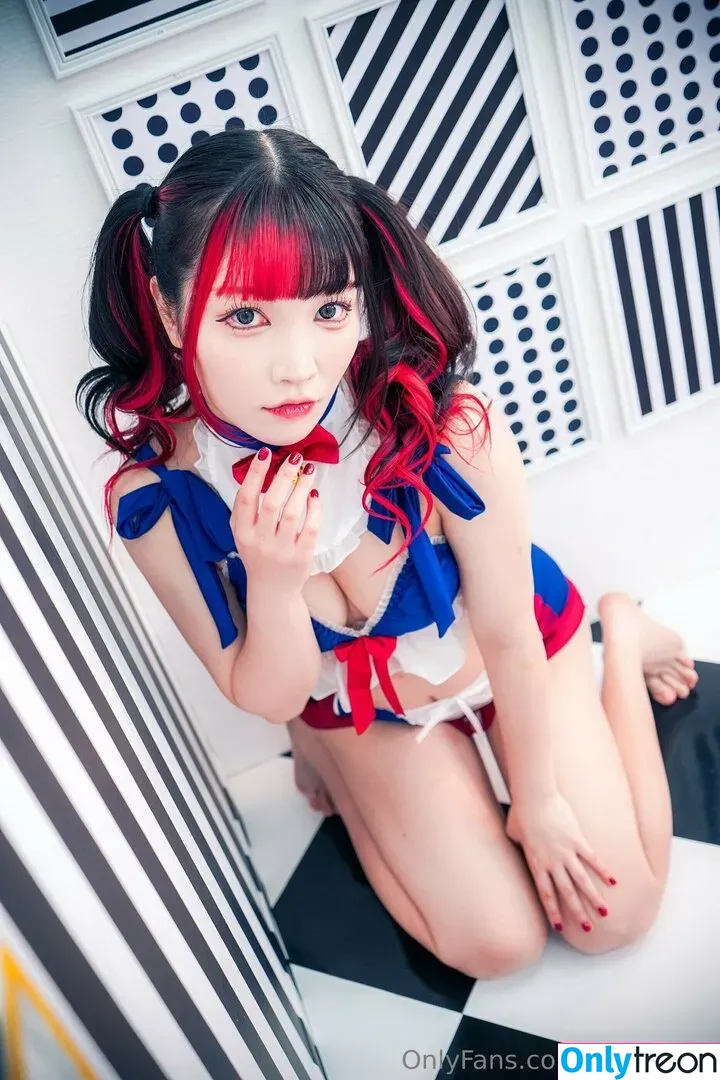 Maki Itoh nude photo #0375 (maki_itoh / makifuckingitoh)