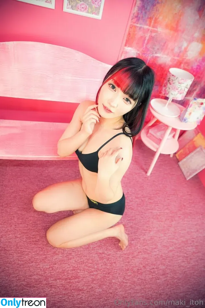 Maki Itoh nude photo #0410 (maki_itoh / makifuckingitoh)