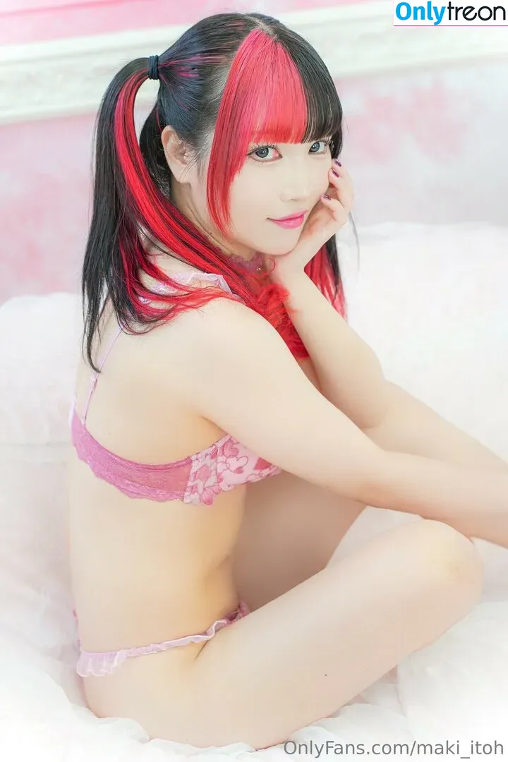 Maki Itoh nude photo #0456 (maki_itoh / makifuckingitoh)