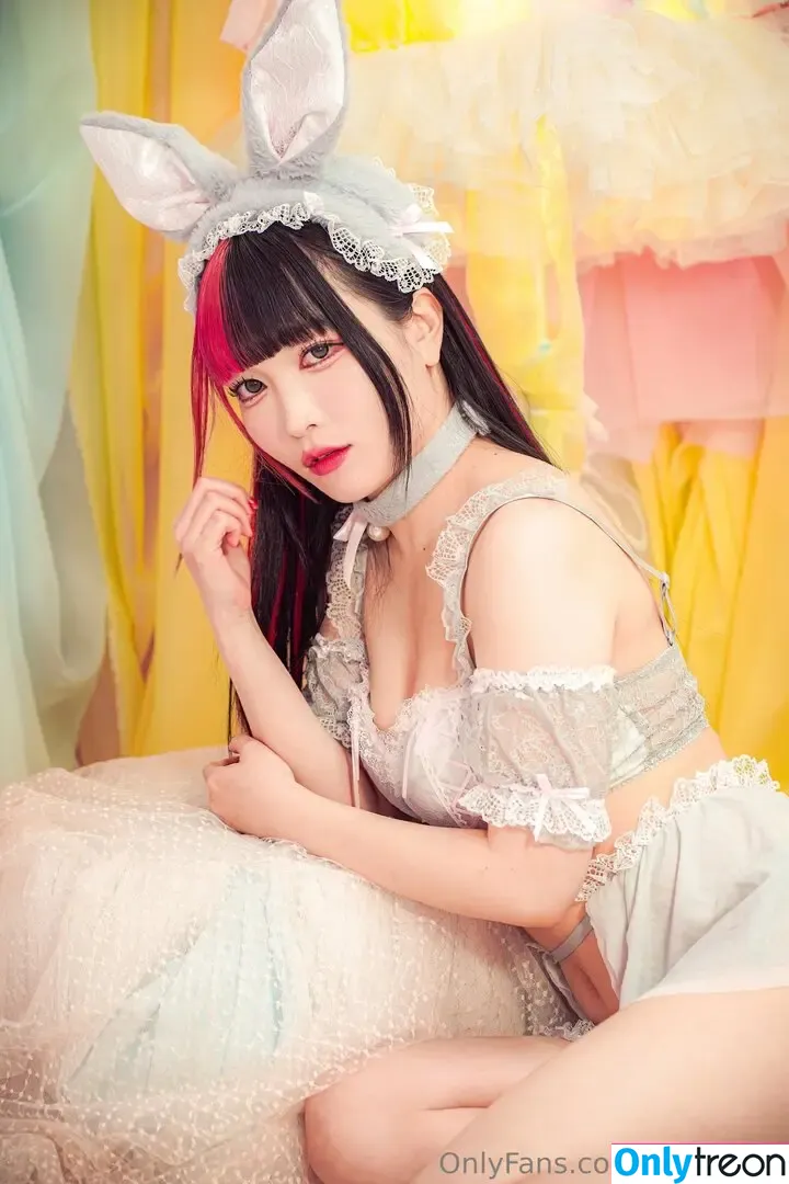 Maki Itoh nude photo #0703 (maki_itoh / makifuckingitoh)