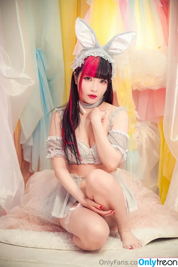 Maki Itoh nude photo #0715 (maki_itoh / makifuckingitoh)