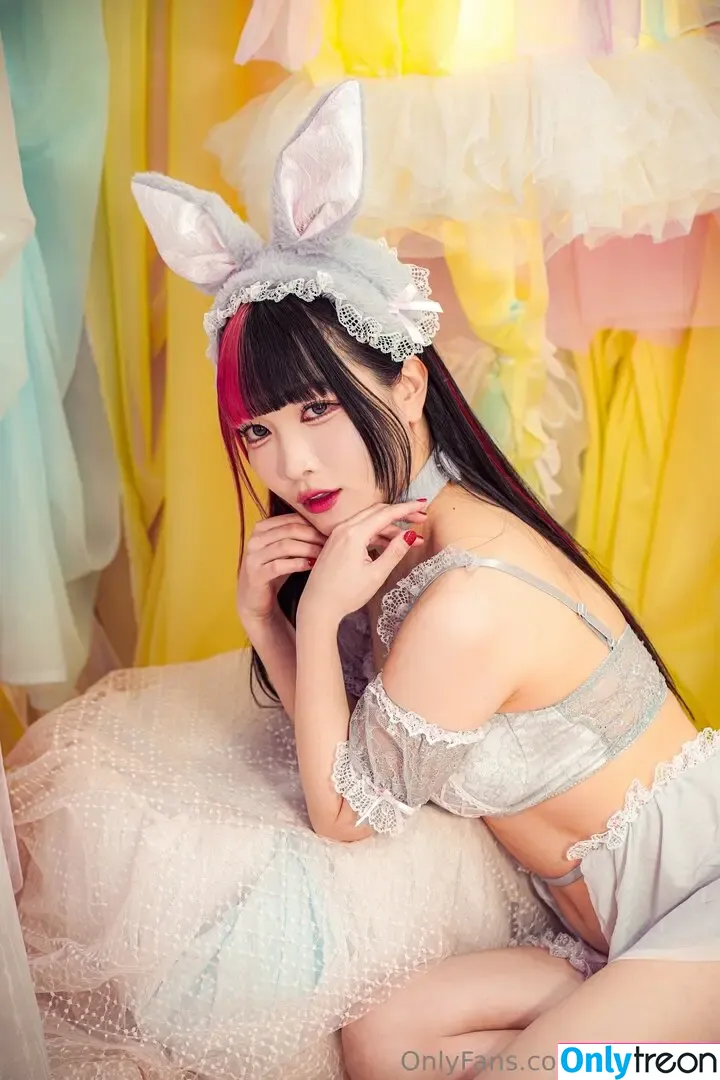 Maki Itoh nude photo #0720 (maki_itoh / makifuckingitoh)