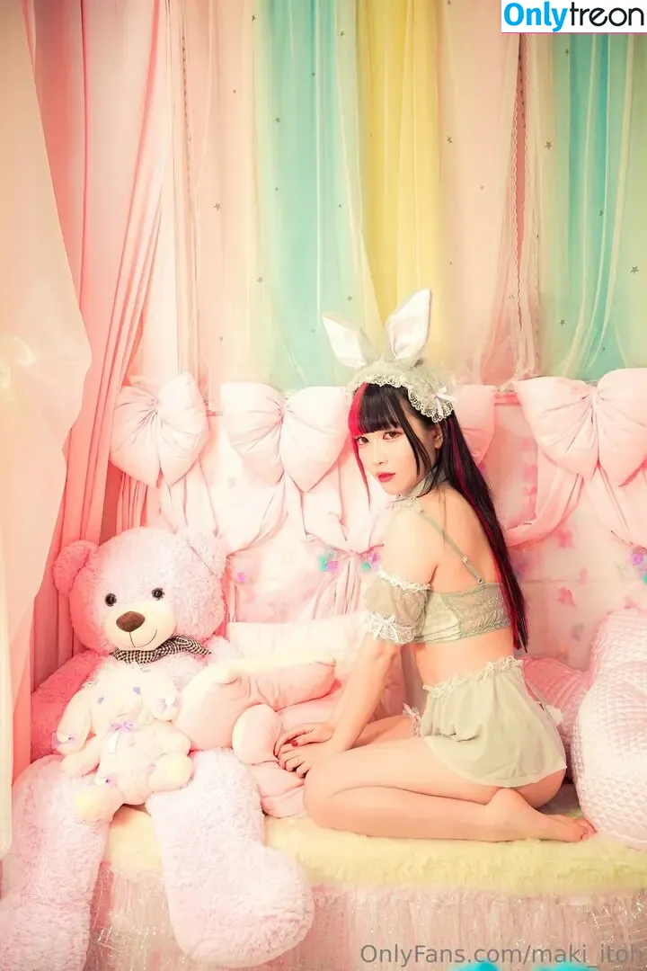 Maki Itoh nude photo #0726 (maki_itoh / makifuckingitoh)